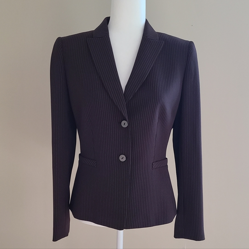 Tahari Skirt Suit Brown Pinstripe NWT Blazer + Skirt Size 6